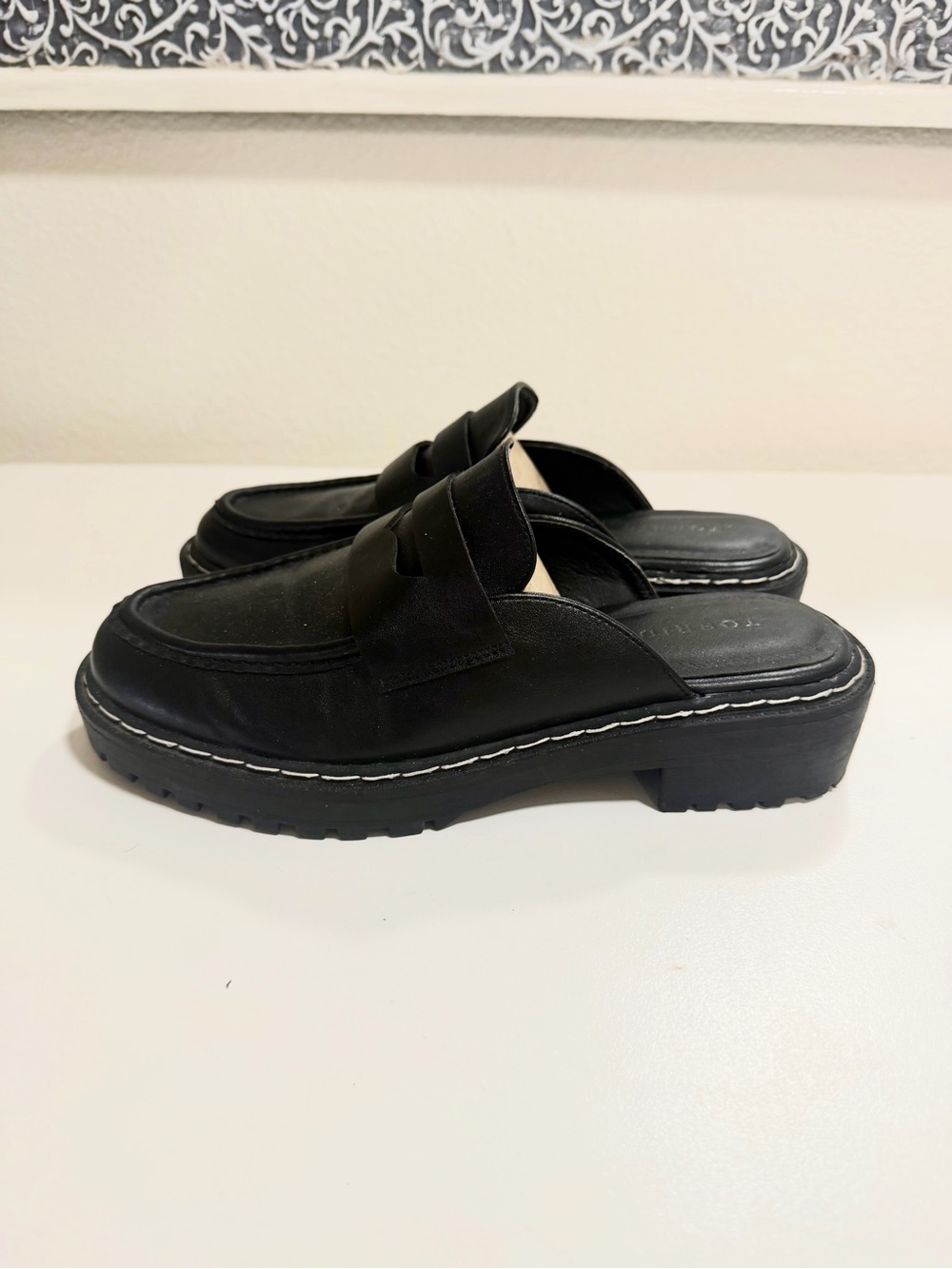 Torrid Women’s Black Leather LUG Slip-On Penny Loafer Mules - Picture 2 of 5